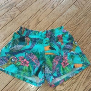 🌴LIKE NEW cute girls tropical summer shorts